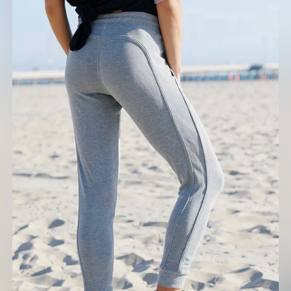 Free people movement gray soft sweatpants size medium joggers - Picture 2 of 11